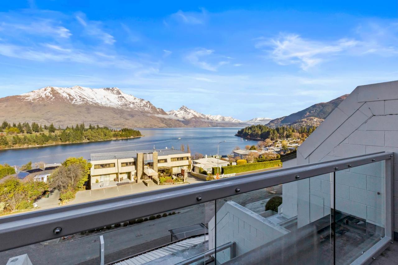 Copthorne Hotel & Apartments Queenstown Lakeview Exteriör bild