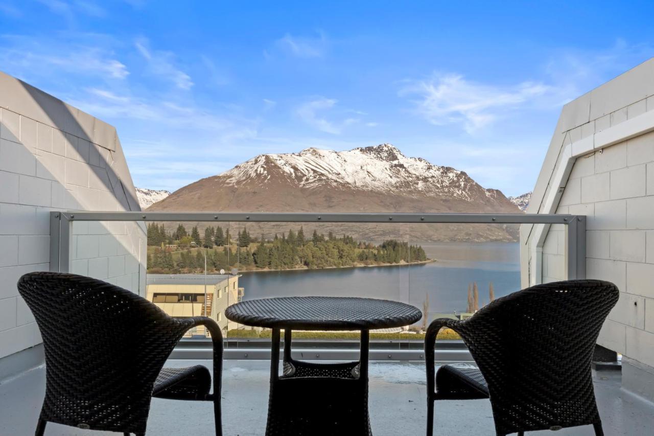 Copthorne Hotel & Apartments Queenstown Lakeview Exteriör bild