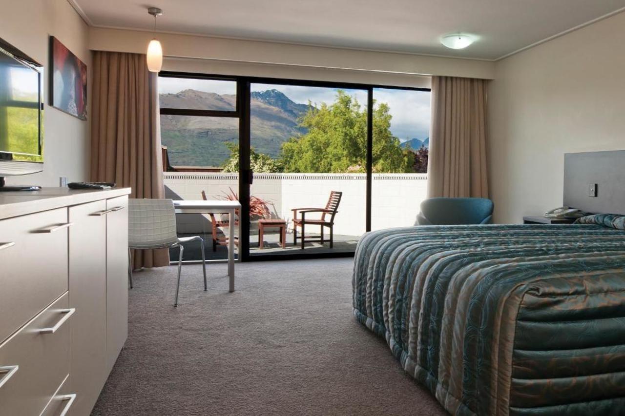 Copthorne Hotel & Apartments Queenstown Lakeview Exteriör bild