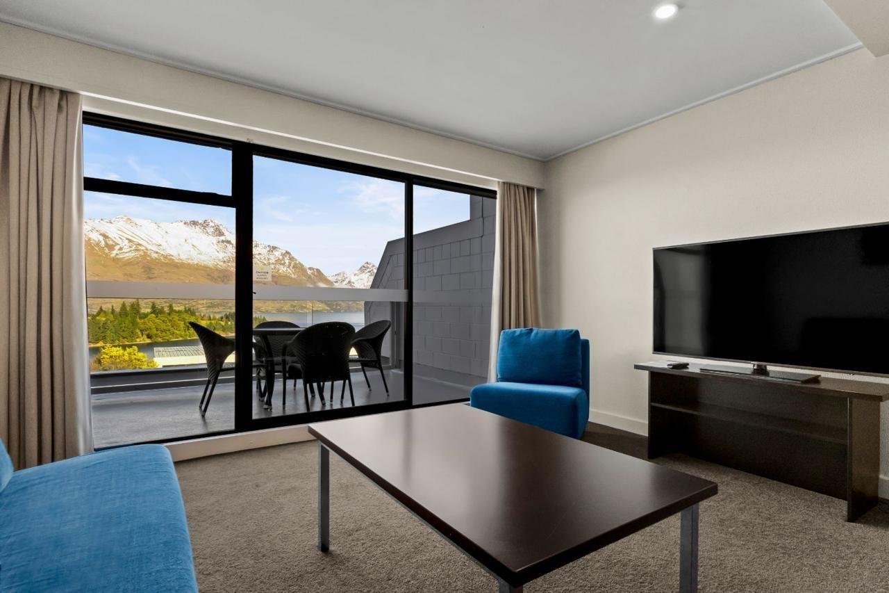 Copthorne Hotel & Apartments Queenstown Lakeview Exteriör bild